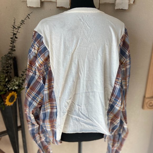 Star Wars The Mandalorian Grogu Refashioned Upcycled Reworked Cropped Flannel ~L - Picture 2 of 4